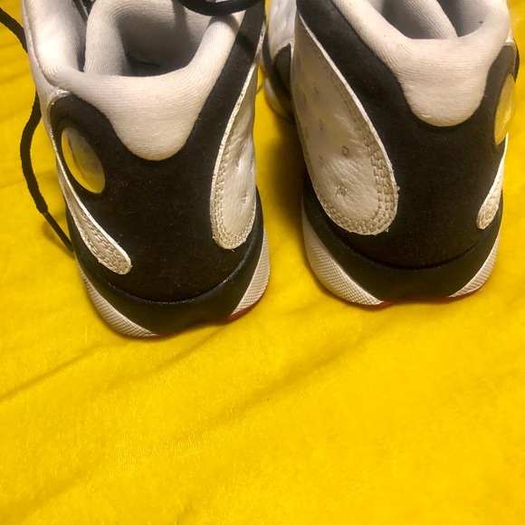 Size 3y Retro Jordan’s hardly worn! GAMES - Picture 3 of 5